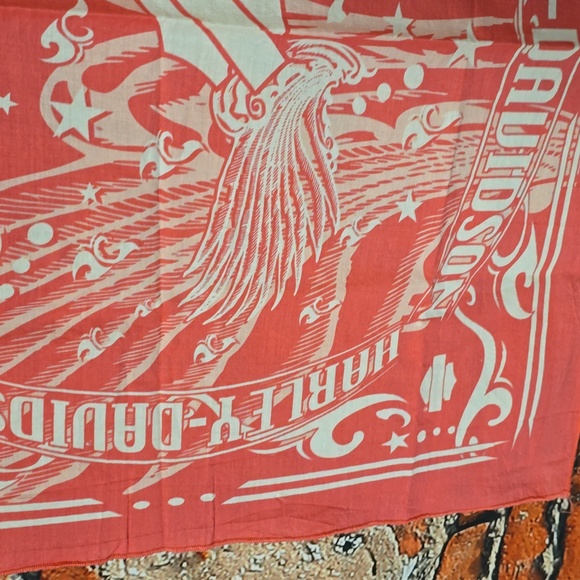 Harley-Davidson Pink / Coral Bandana with White Design - Picture 4 of 8